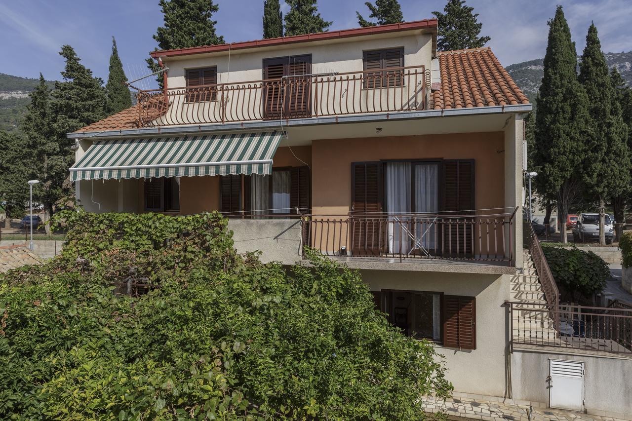 Apartmani Jordana Komiža Eksteriør billede