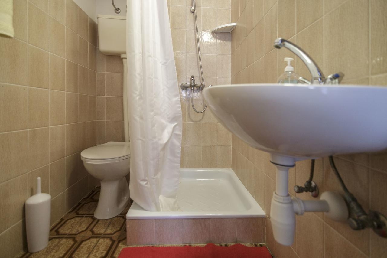 Apartmani Jordana Komiža Eksteriør billede
