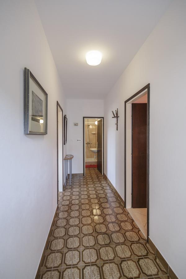 Apartmani Jordana Komiža Eksteriør billede